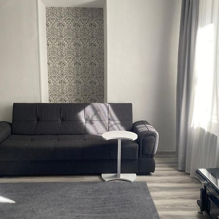 Guest House In Avlabari Тбилиси Екстериор снимка